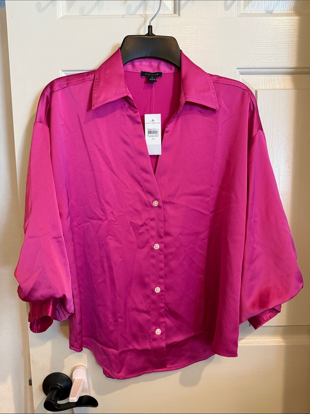 Ann Taylor Bright Fuchsia Button-Down Blouse